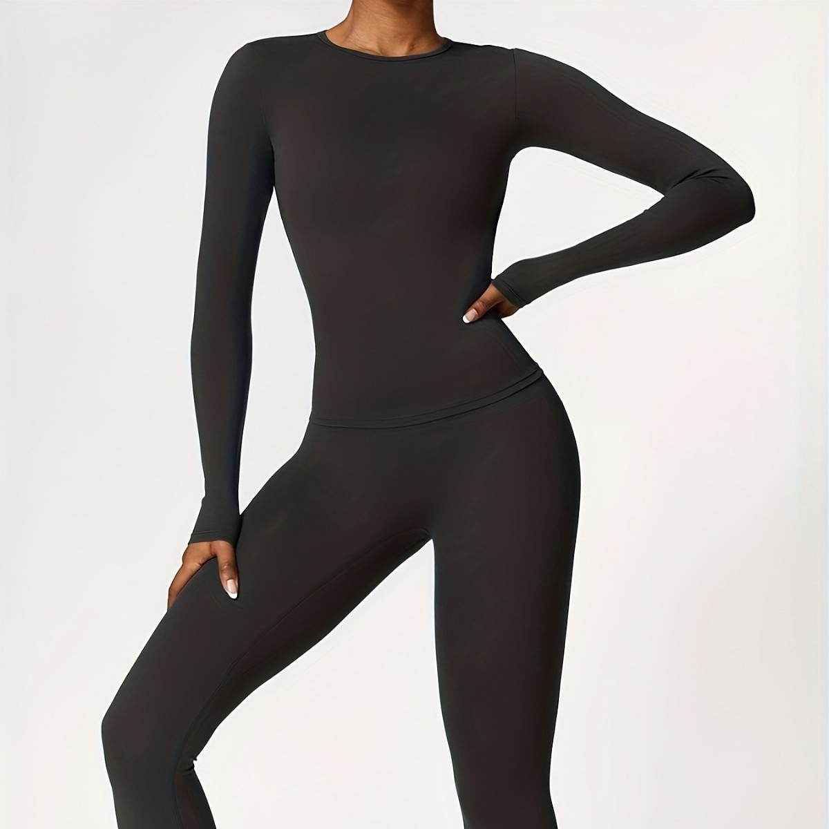 Tight-fitting yoga suit slim l - Pilates & Yoga Unleashed Studio incelemesi ve fiyatı