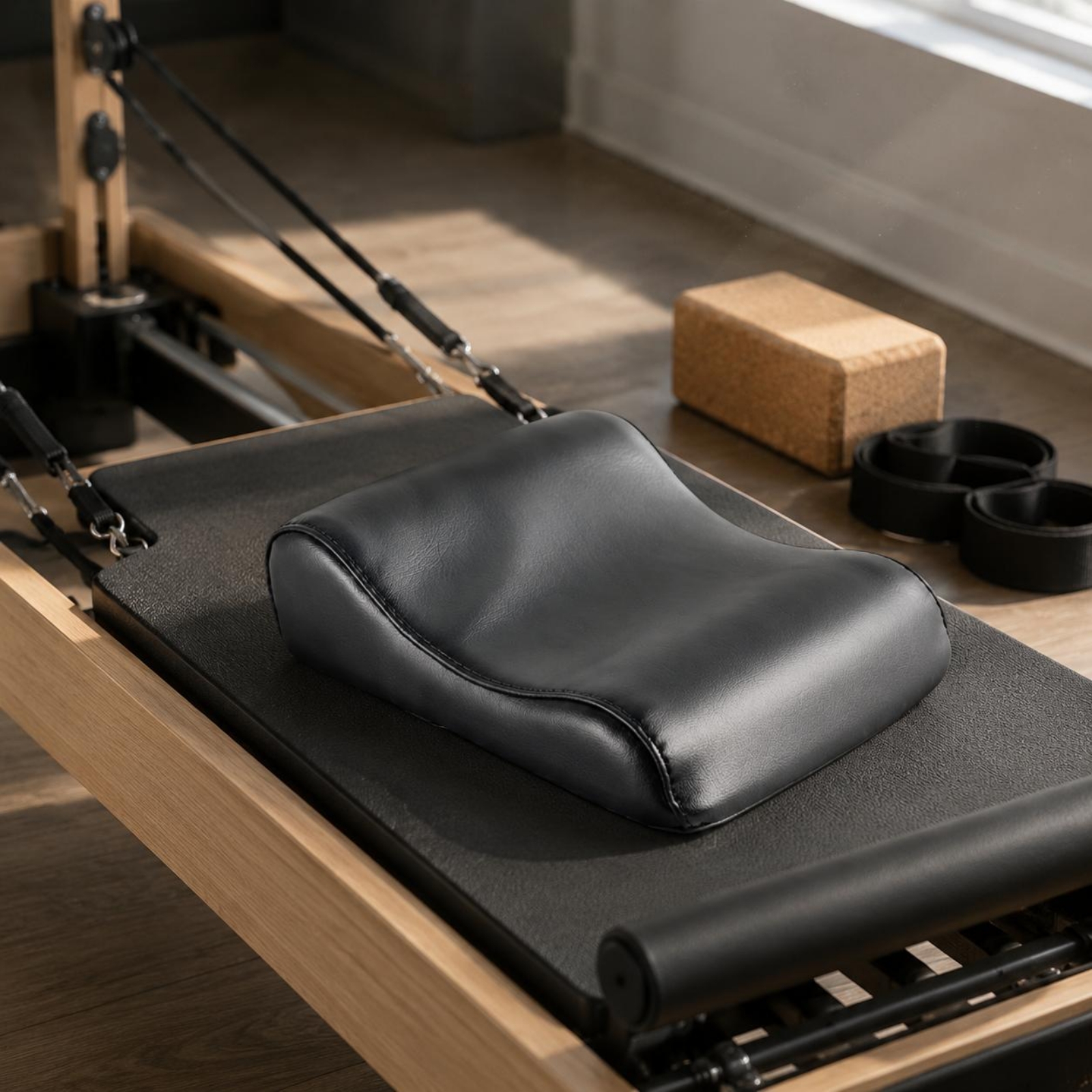 Pilates Bed Neck Pillow Padded - Pilates & Yoga Unleashed Studio incelemesi ve fiyatı